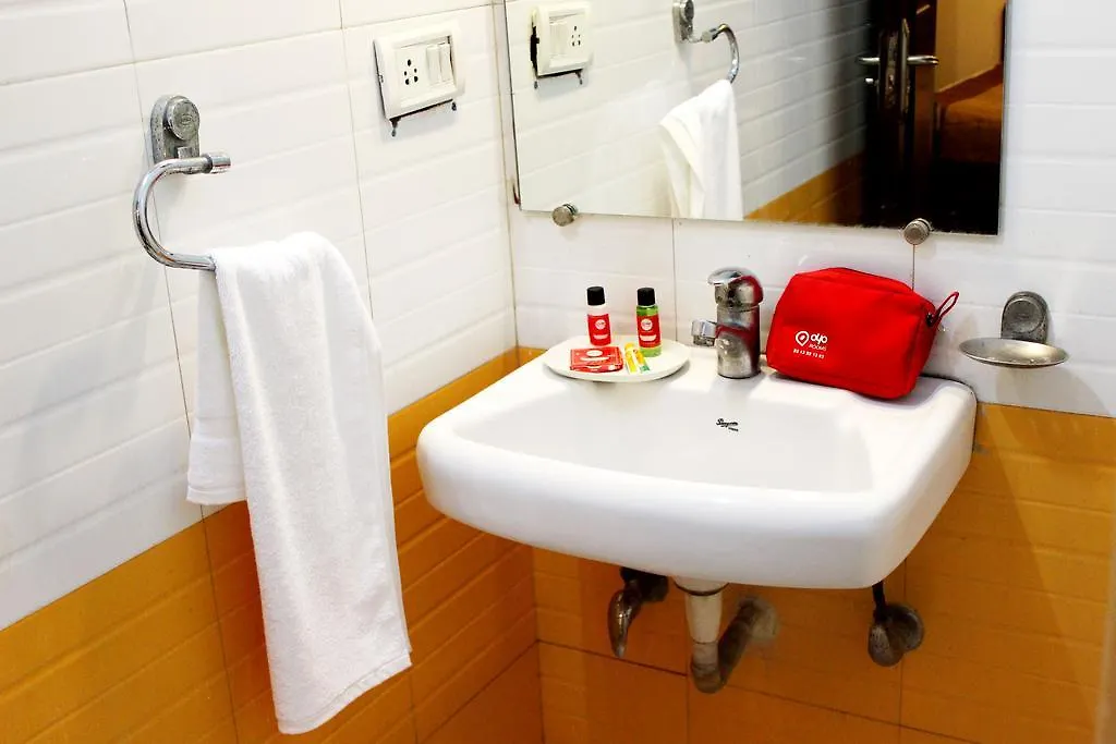 Oyo 528 Hotel Neptune Residency Delhi  2*, Delhi (National Capital Territory of India)