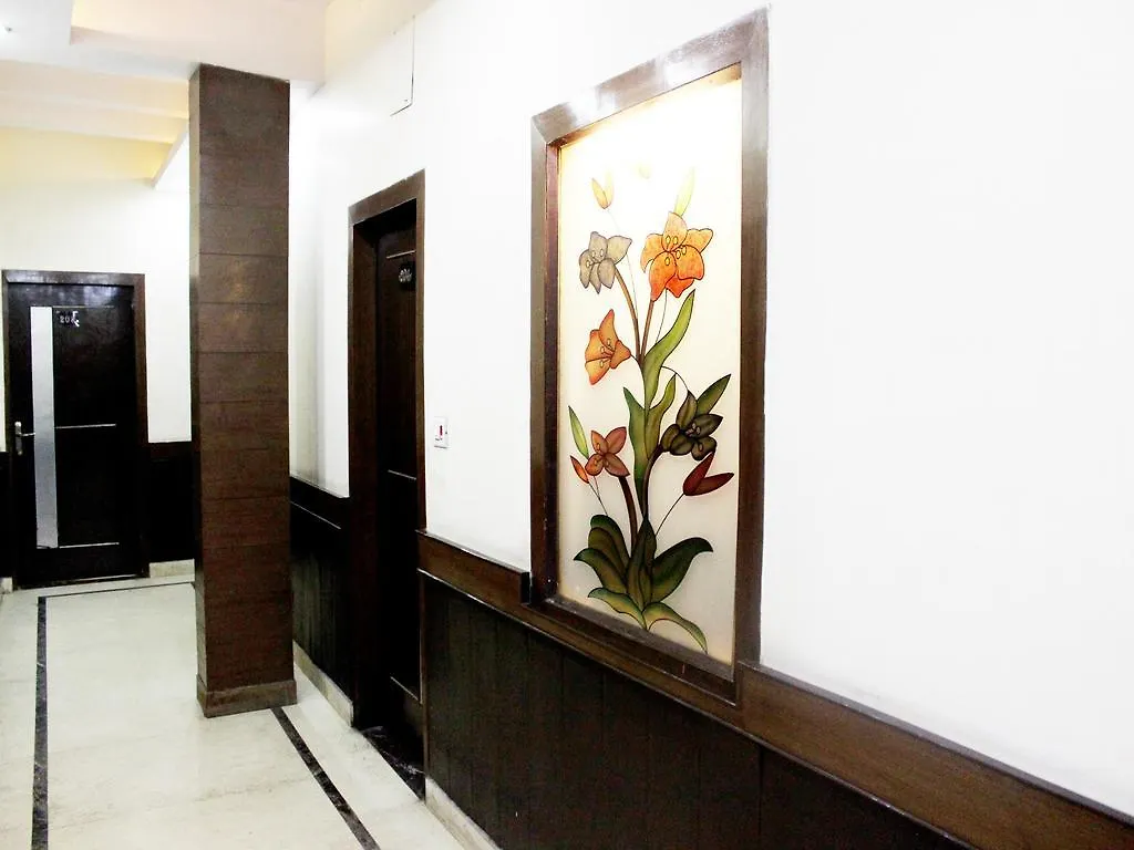 Oyo 528 Hotel Neptune Residency Delhi  2*, Delhi (National Capital Territory of India) Indien